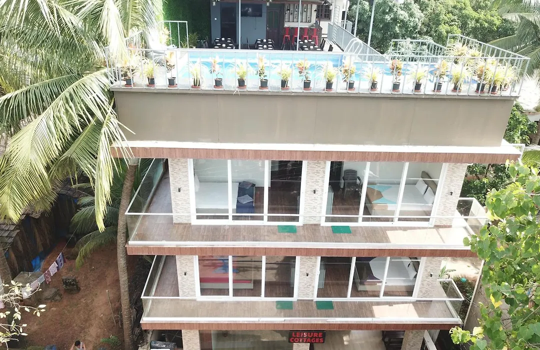 Leisure Cottages-1